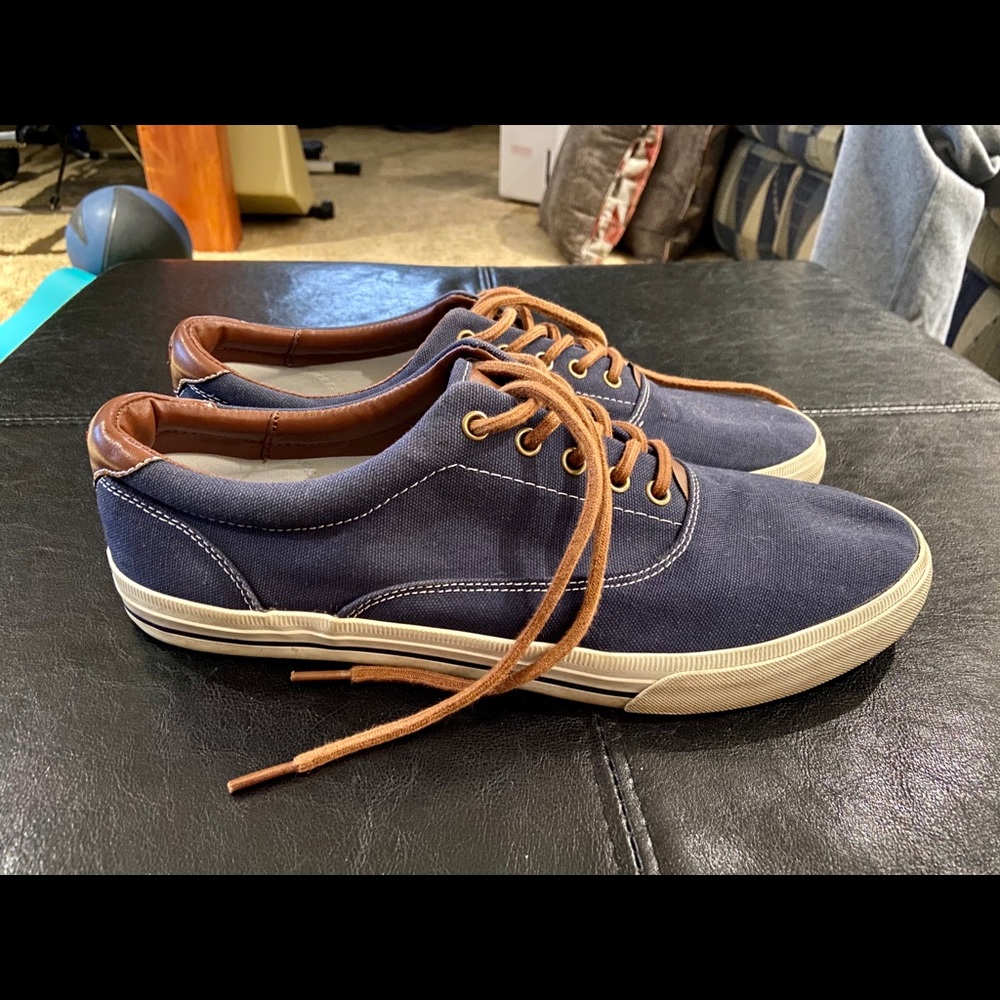 Men’s Tommy Hilfinger Sneakers - Size 13 - Navy